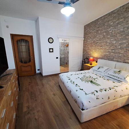 Casa Maya San Martino Alfieri Bagian luar foto