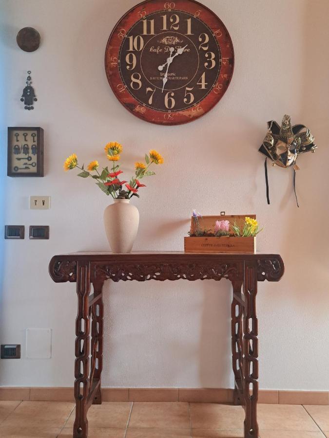 Casa Maya San Martino Alfieri Bagian luar foto