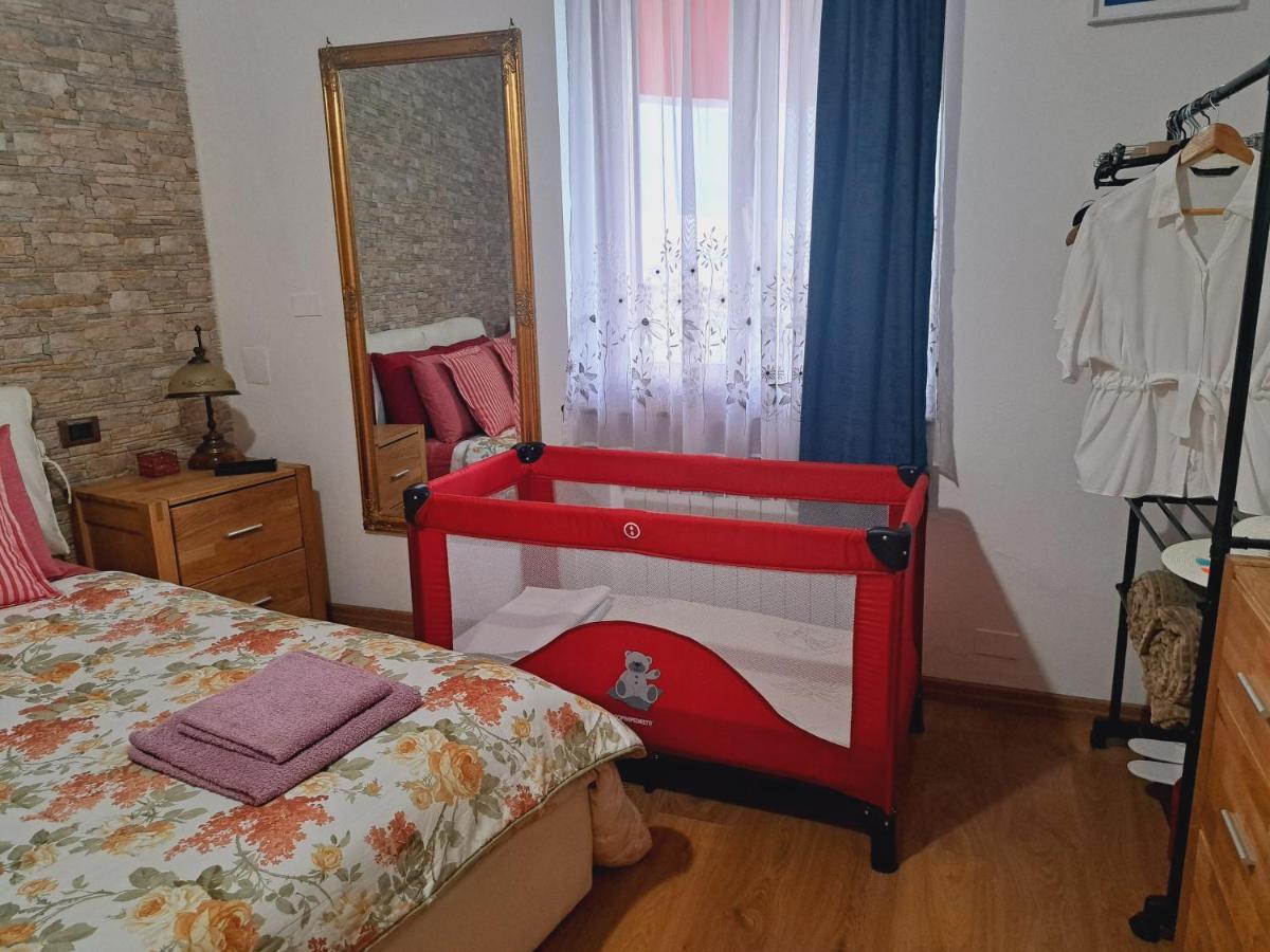 Casa Maya San Martino Alfieri Bagian luar foto