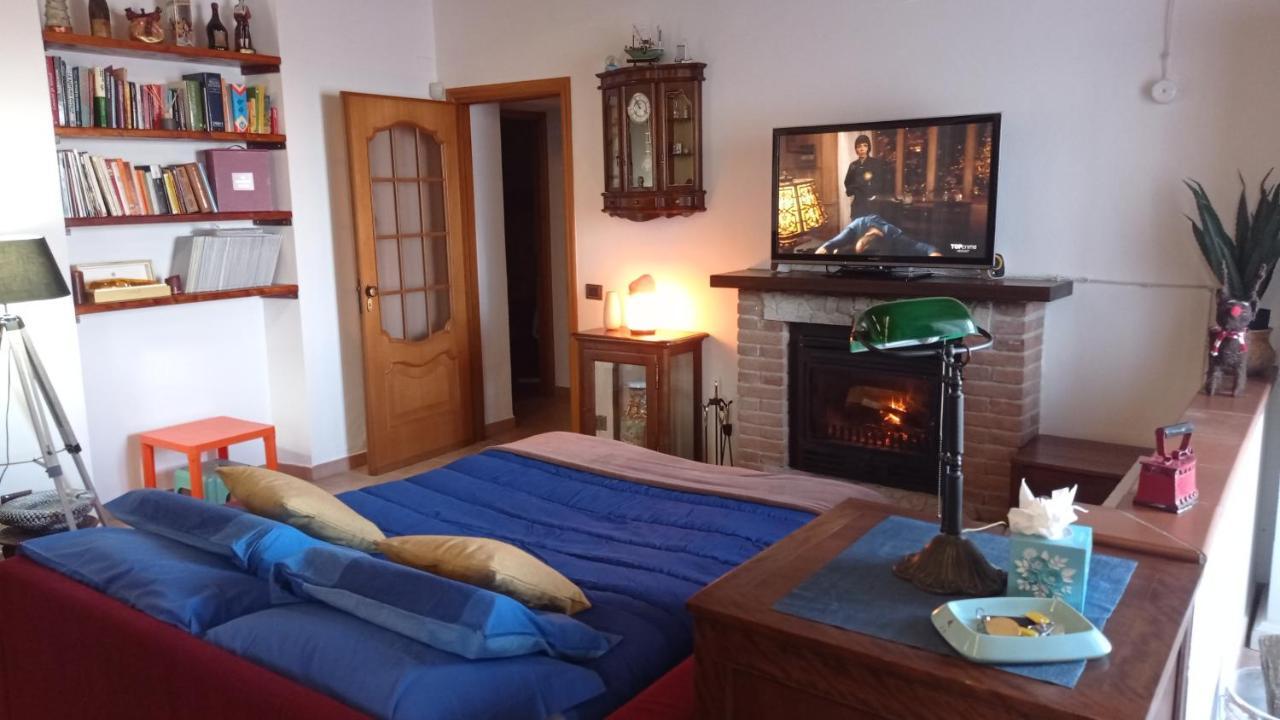 Casa Maya San Martino Alfieri Bagian luar foto