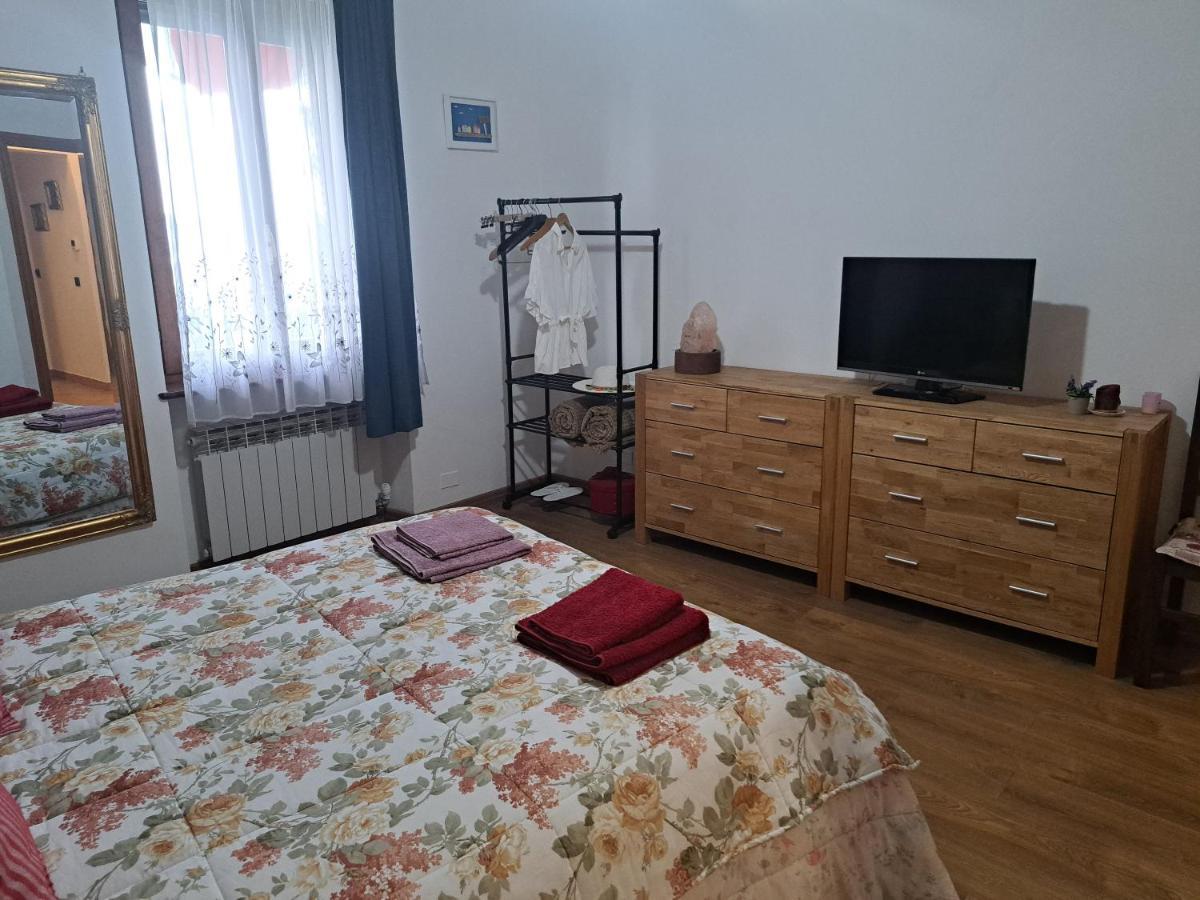 Casa Maya San Martino Alfieri Bagian luar foto